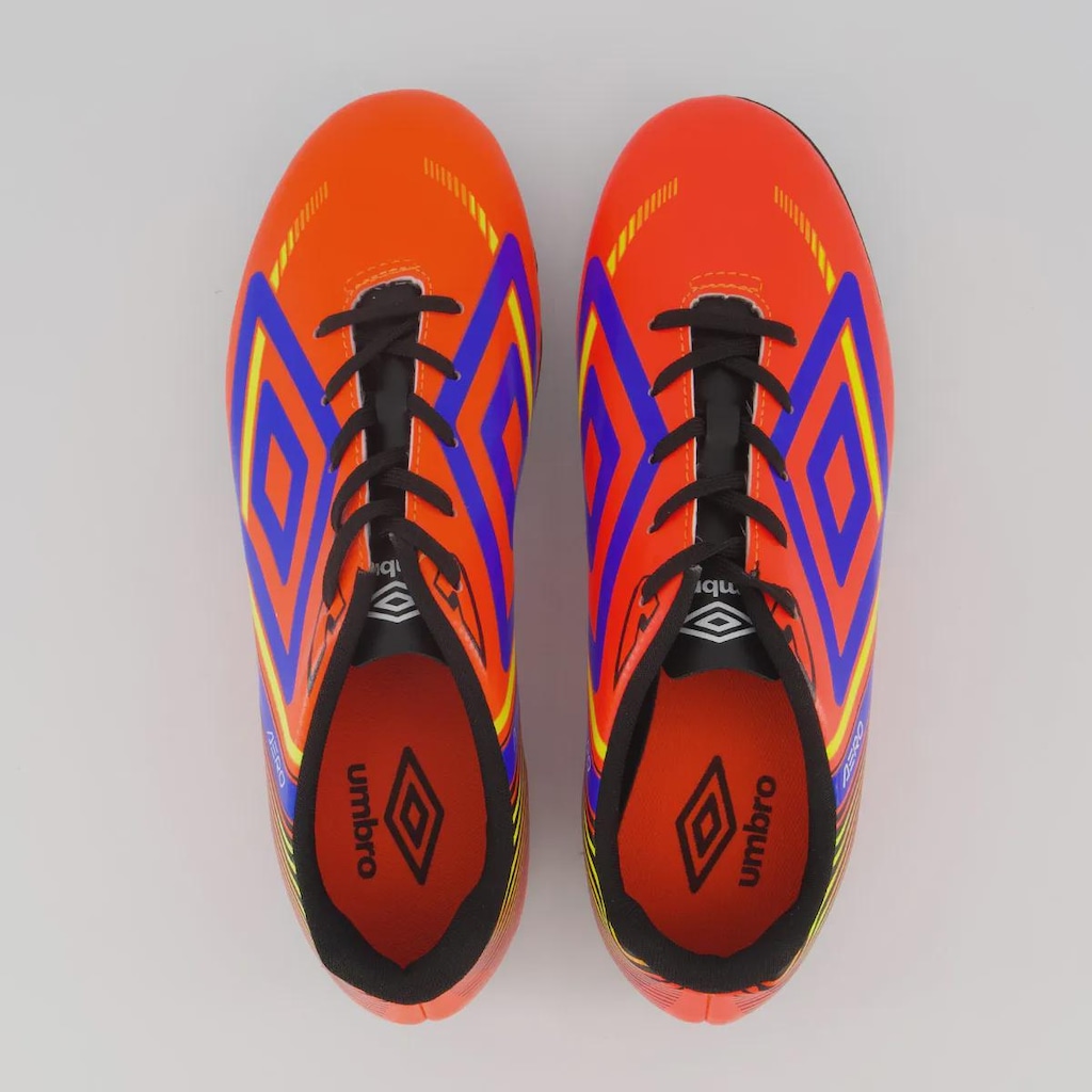 Imagem 4 do produto Chuteira de Campo Adulto Umbro Aerodynamic