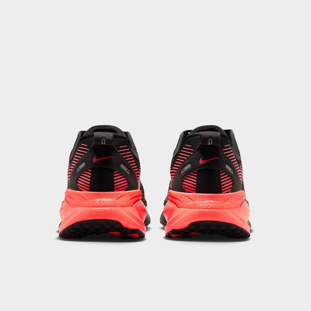 Imagem 5 do produto Tênis Masculino Nike Vomero 18