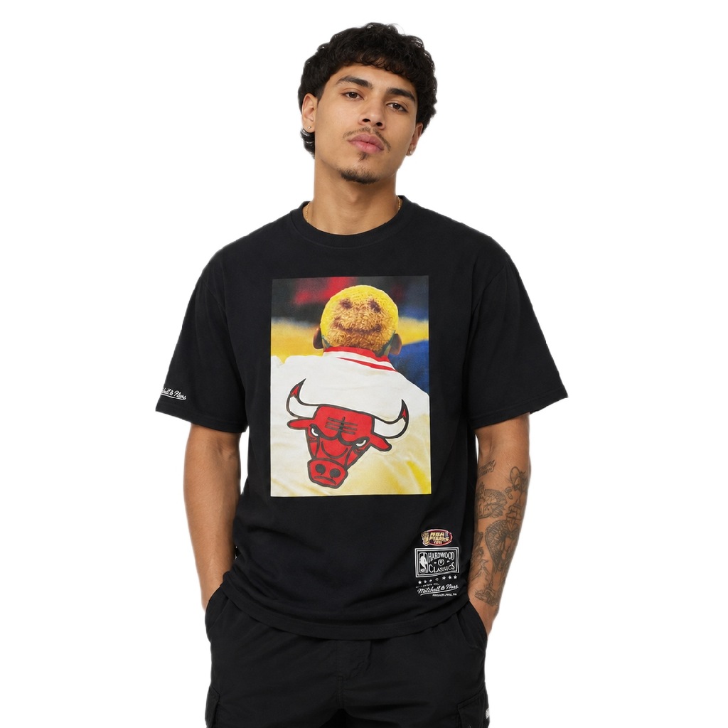 Imagem 2 do produto Camiseta Mitchell & Ness Oversized Happy Rodman Chicago Bulls - Masculina