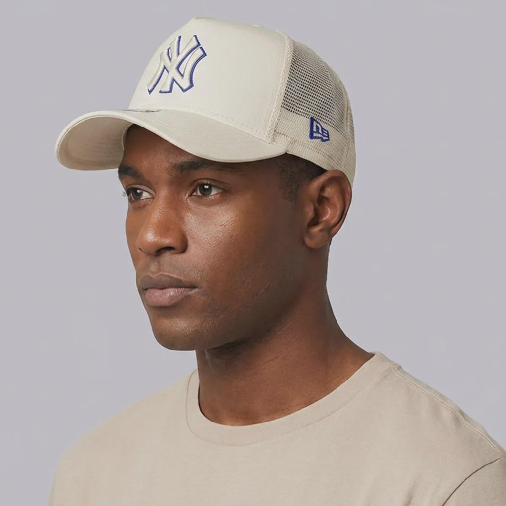 Imagem 5 do produto Boné Unissex New Era New York Yankees 940AF Outline Trucker MLB Aba Curva