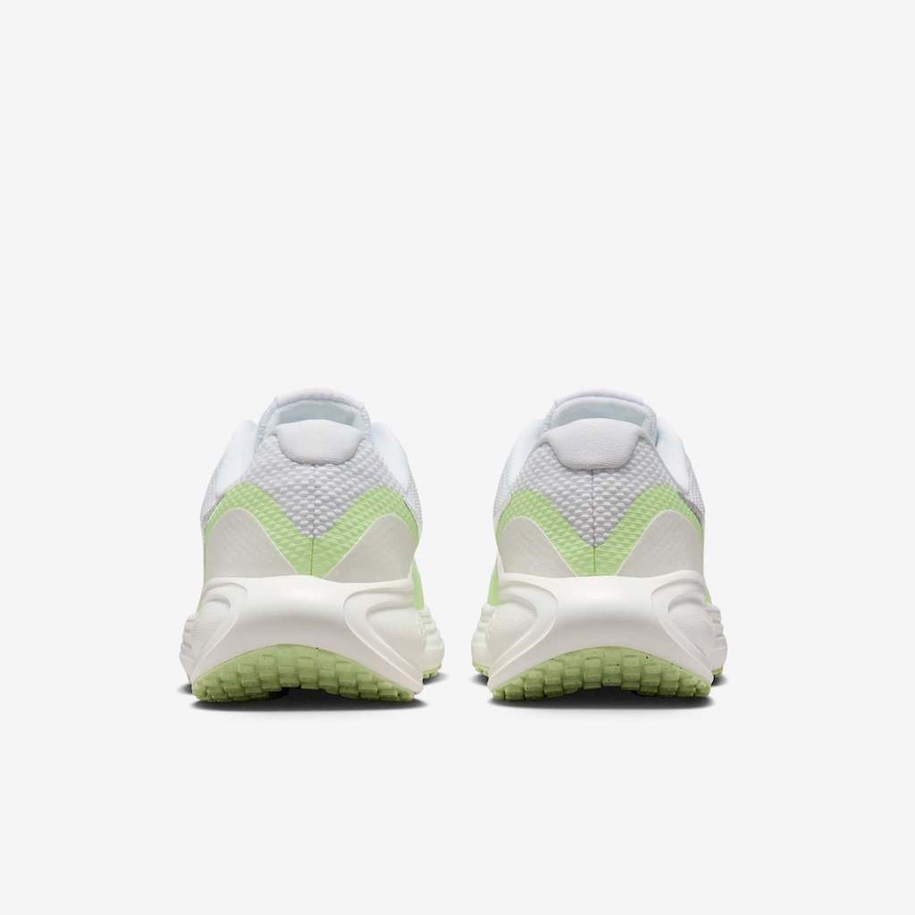 Imagem 5 do produto Tênis Feminino Nike Revolution 8