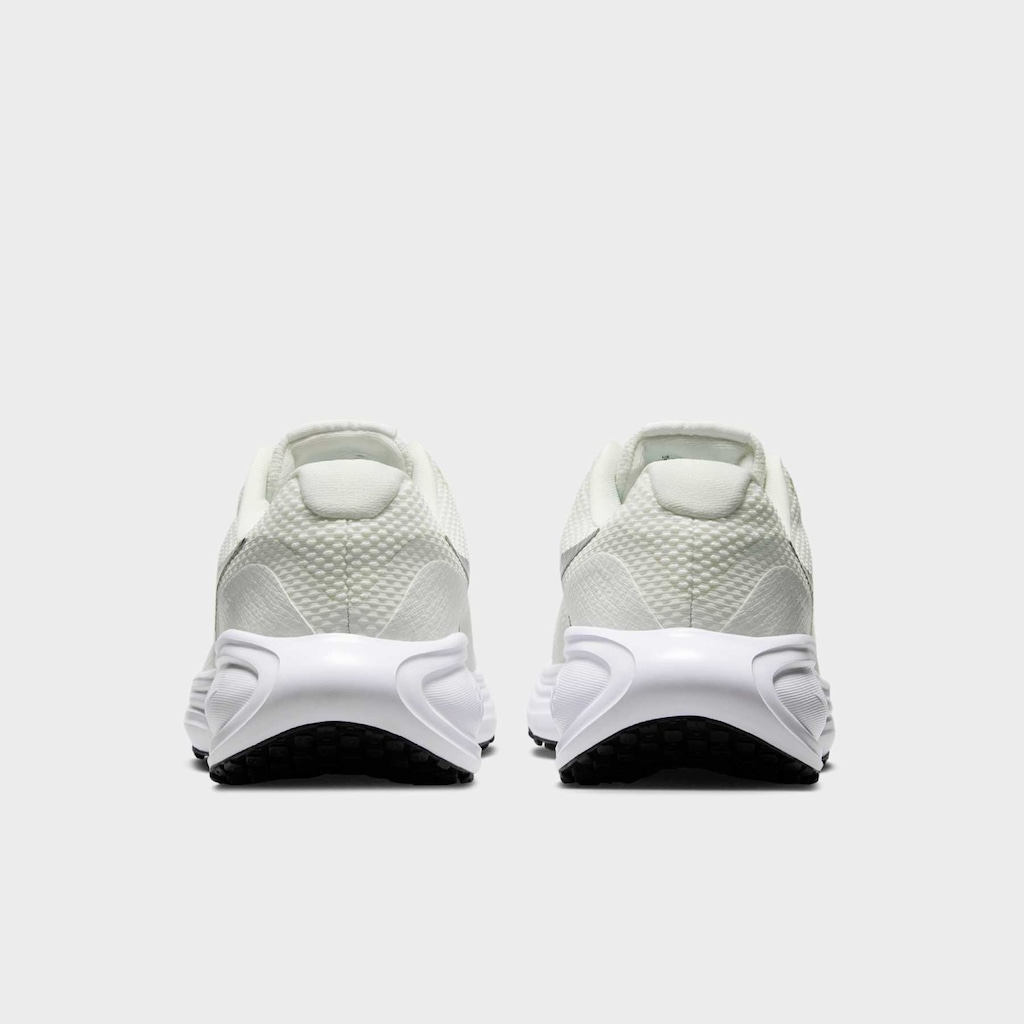 Imagem 5 do produto Tênis Feminino Nike Revolution 8