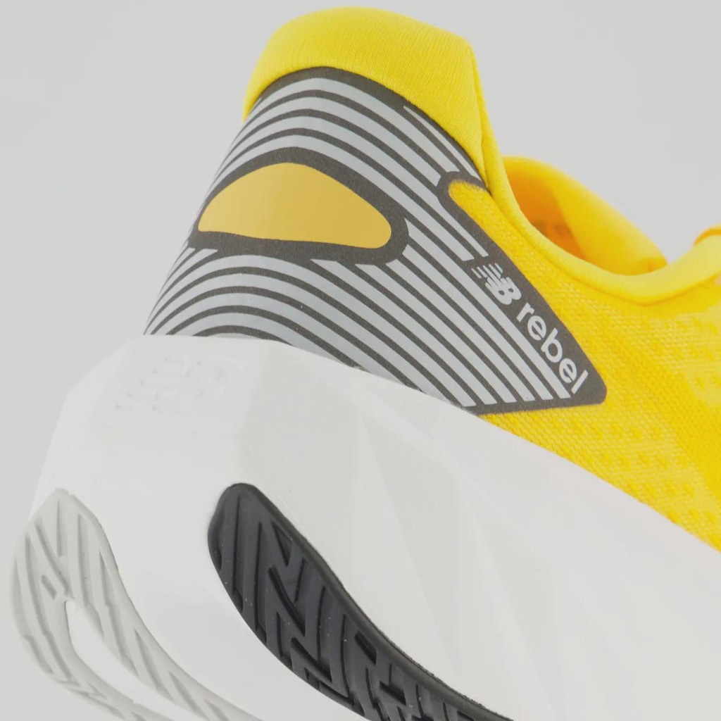 Imagem 5 do produto Tênis Masculino New Balance Fuelcell Rebel V5