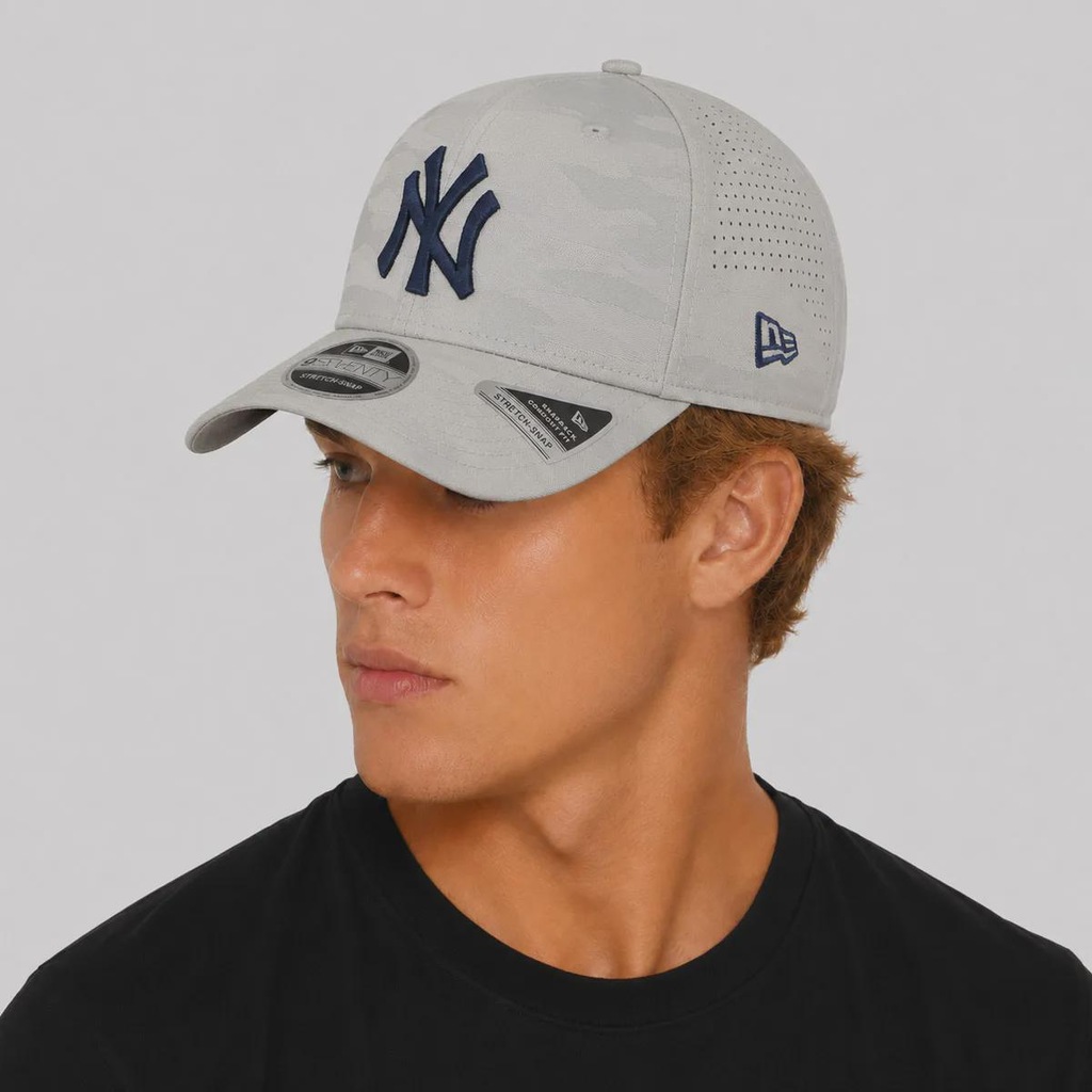 Imagem 4 do produto Boné Unissex New Era New York Yankees 970 Performance MLB Aba Curva