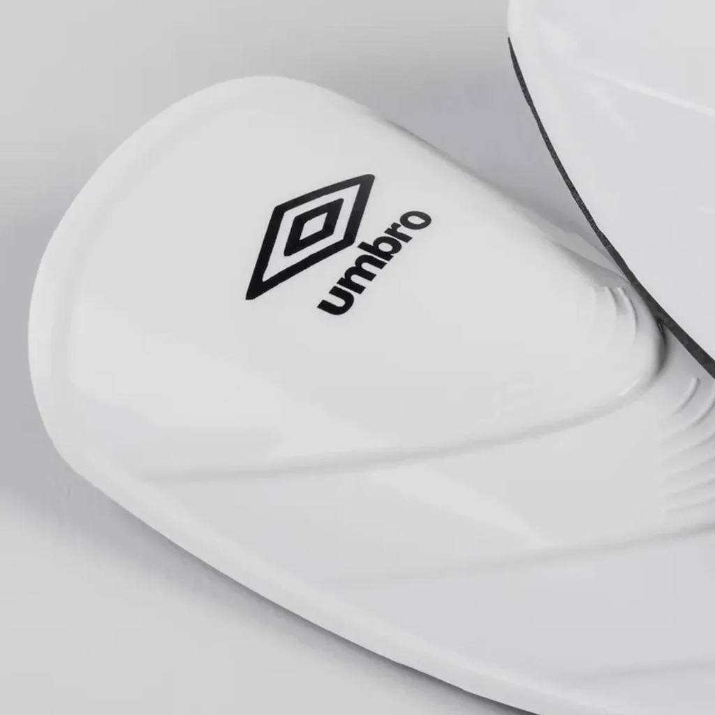 Imagem 4 do produto Caneleira Umbro Team ST - Adulto