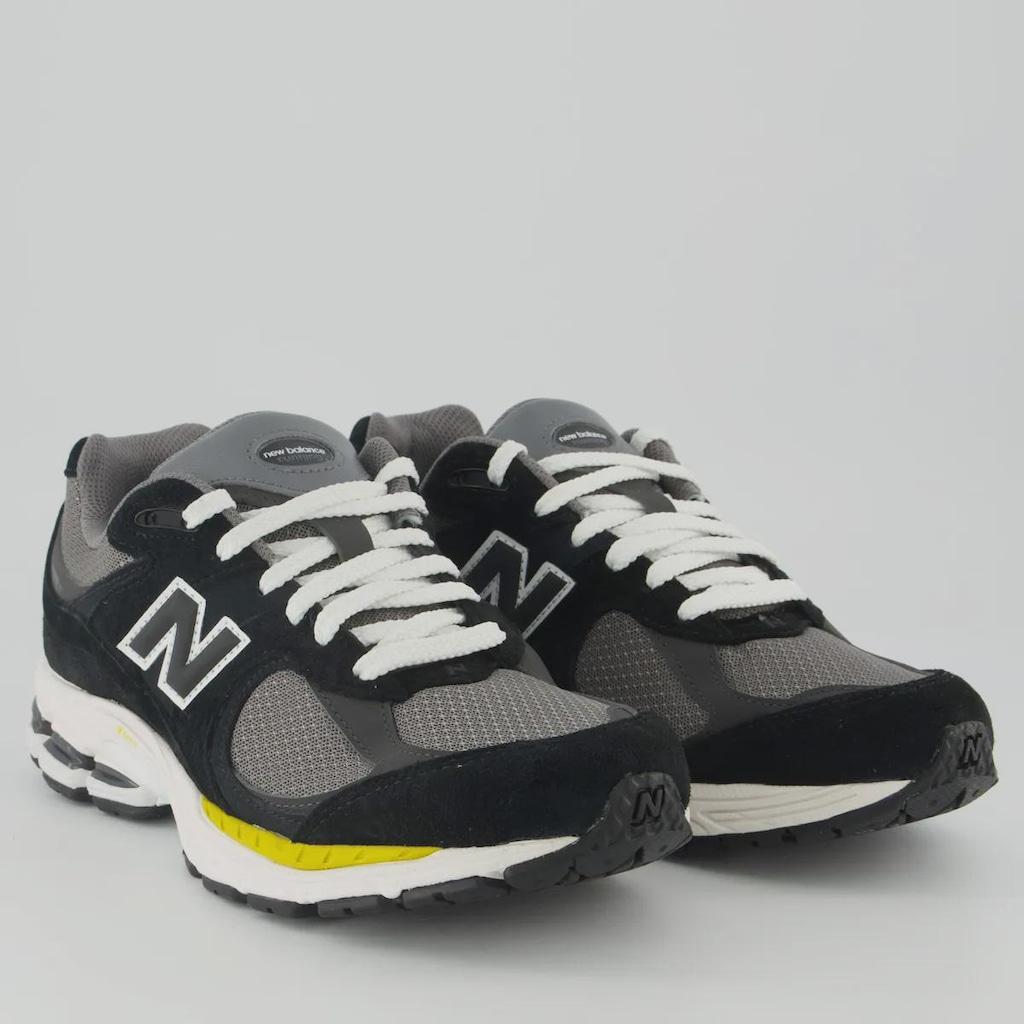 Imagem 2 do produto Tênis Masculino New Balance 2002R