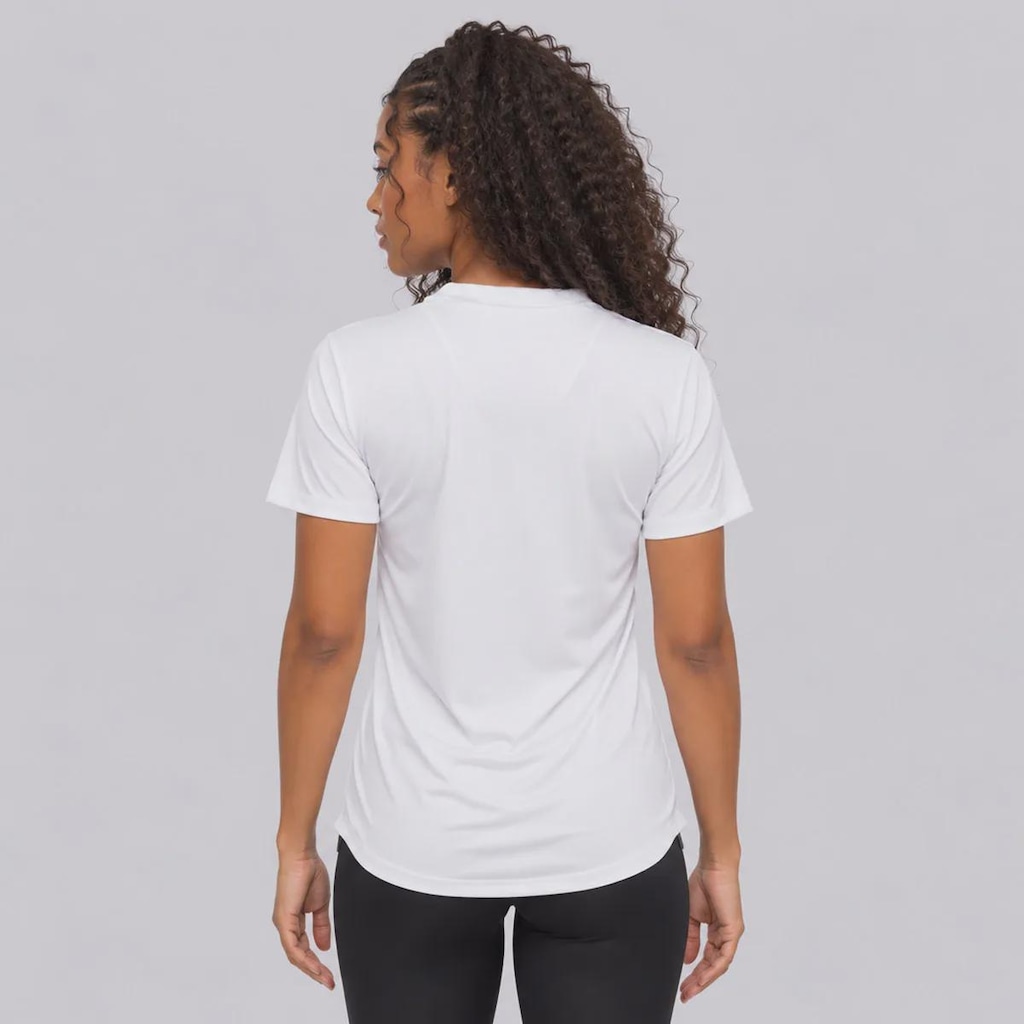 Imagem 4 do produto Camiseta Fila Basic Sports III Logo Feminina