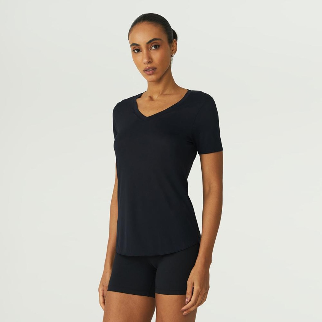 Imagem 1 do produto Blusa Fila Easy Training Crepe Flow Feminina