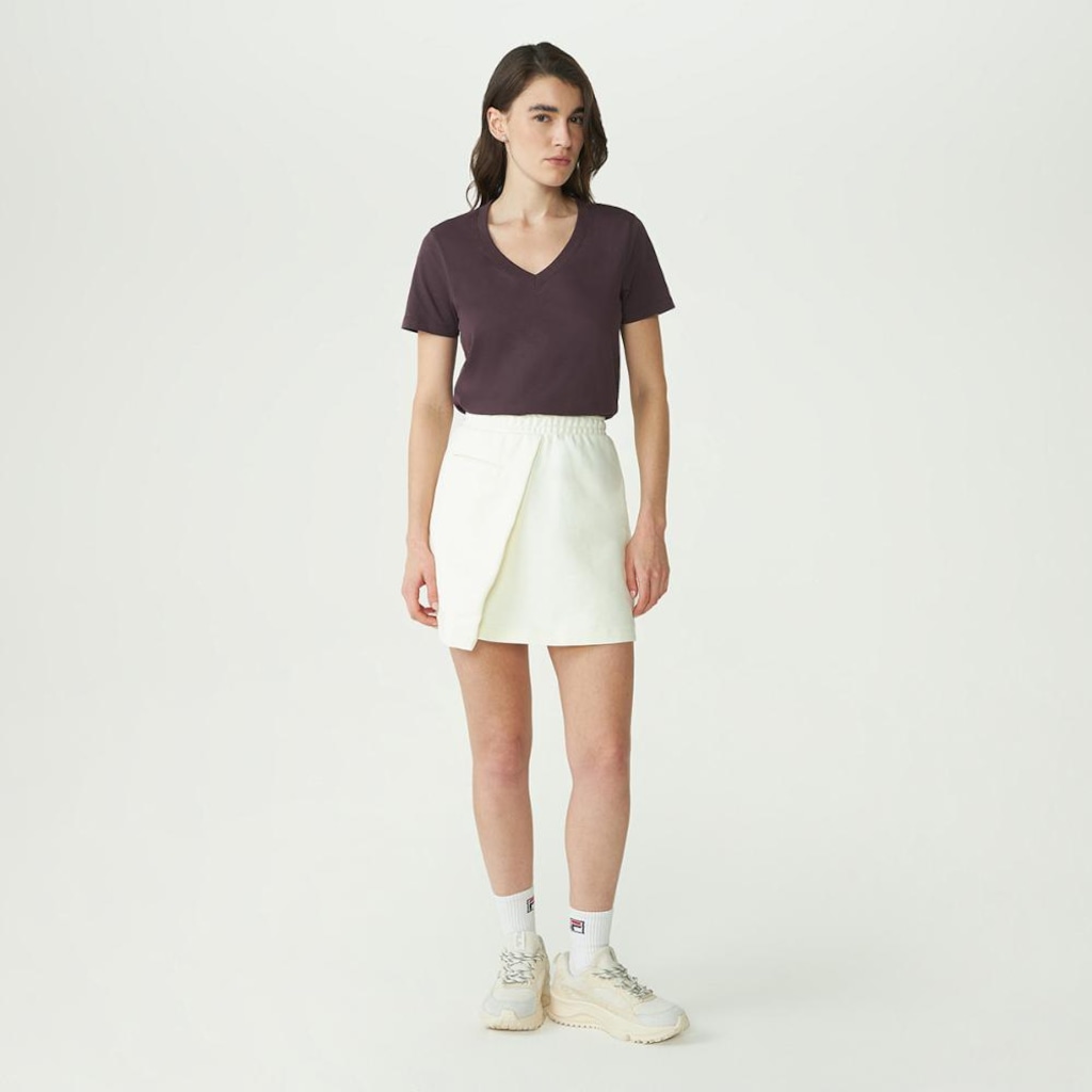Imagem 2 do produto Camiseta Fila Regular V Basic Classic Feminina