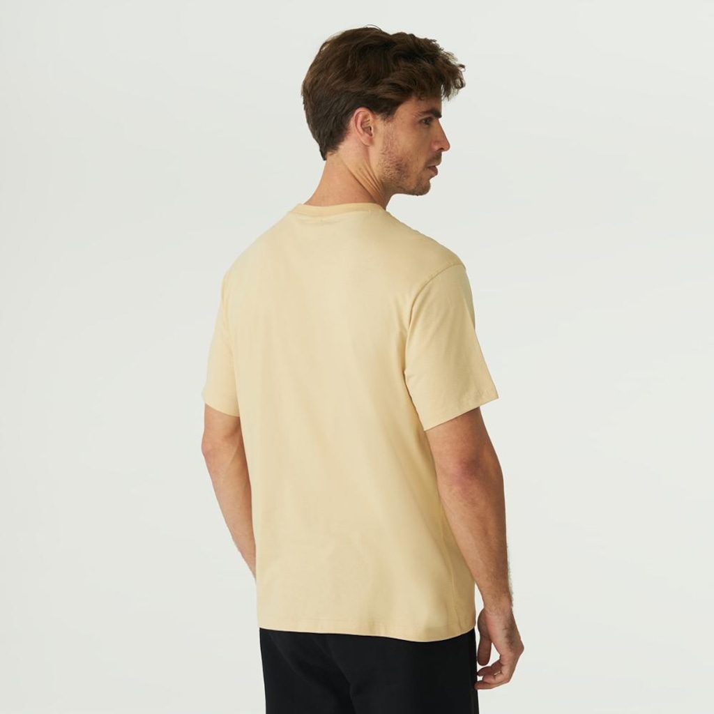 Imagem 4 do produto Camiseta Fila Comfort Classic Masculina