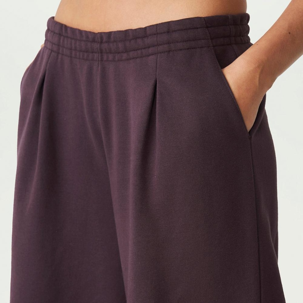 Imagem 4 do produto Calça Fila Over Letter Feminina