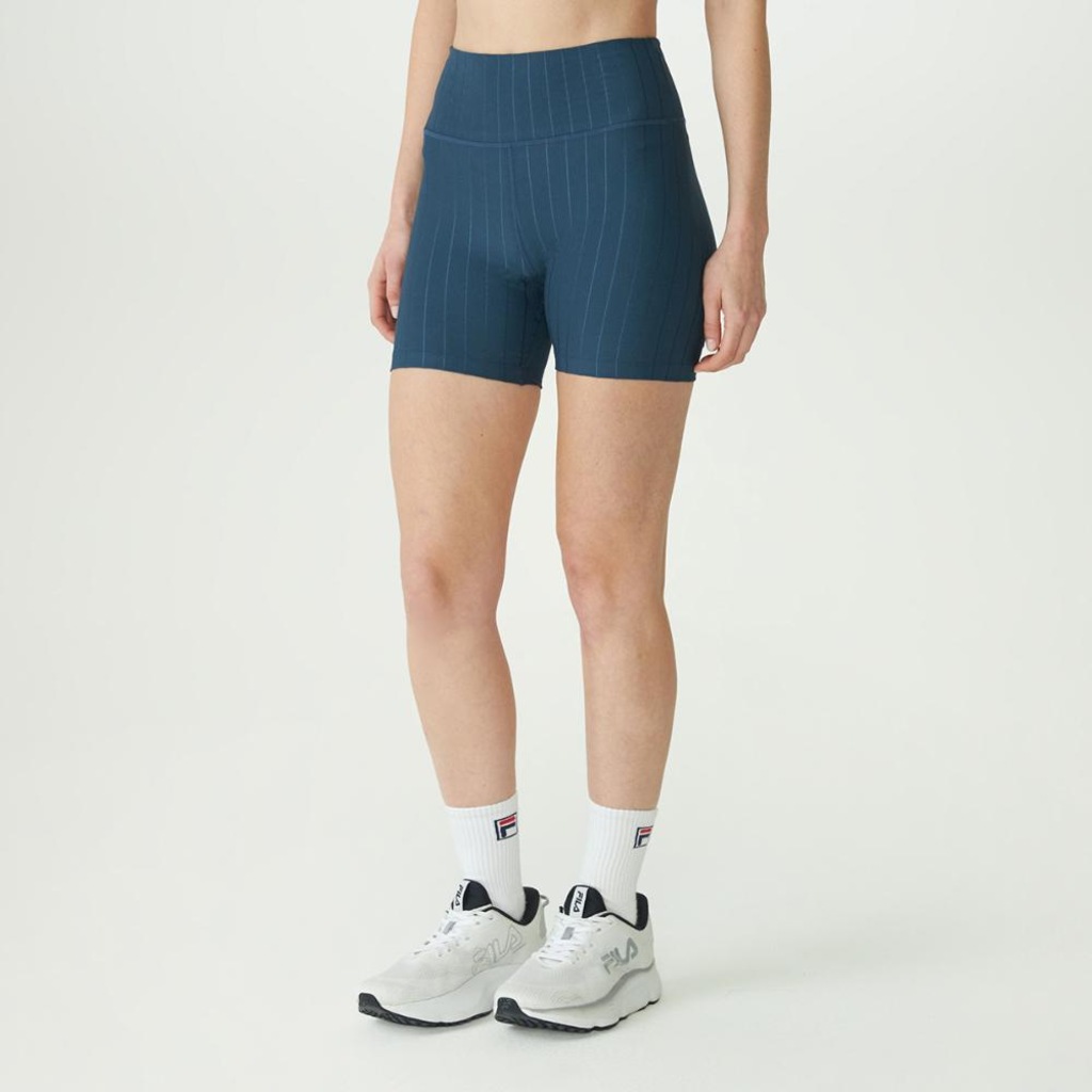 Imagem 2 do produto Shorts Fila Pinstripes Flow II Feminina