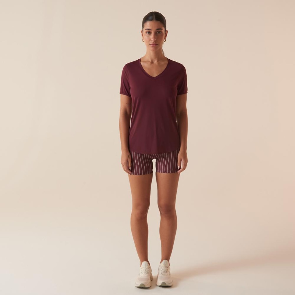 Imagem 3 do produto Blusa Fila Easy Training Crepe Flow Feminina