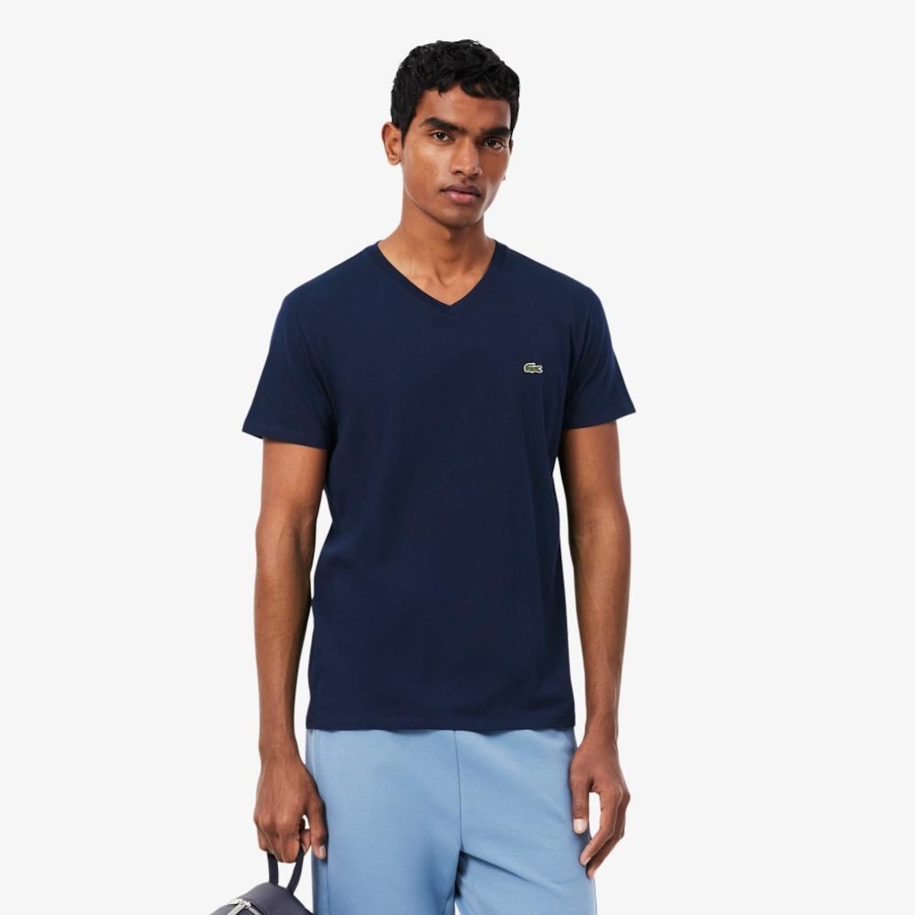 Imagem 3 do produto Camiseta Lacoste Pima Leve com Gola V