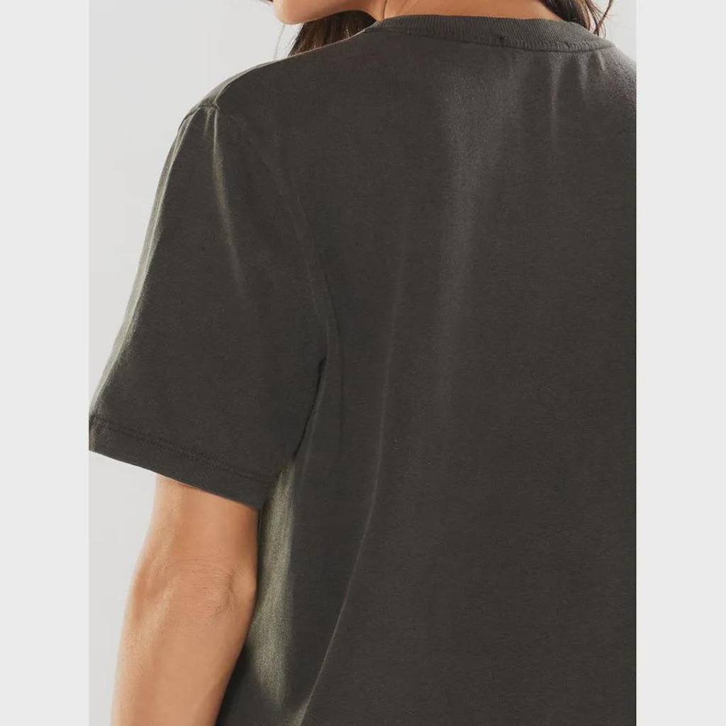 Imagem 5 do produto Camiseta Body For Sure Lisa Stone - Feminina