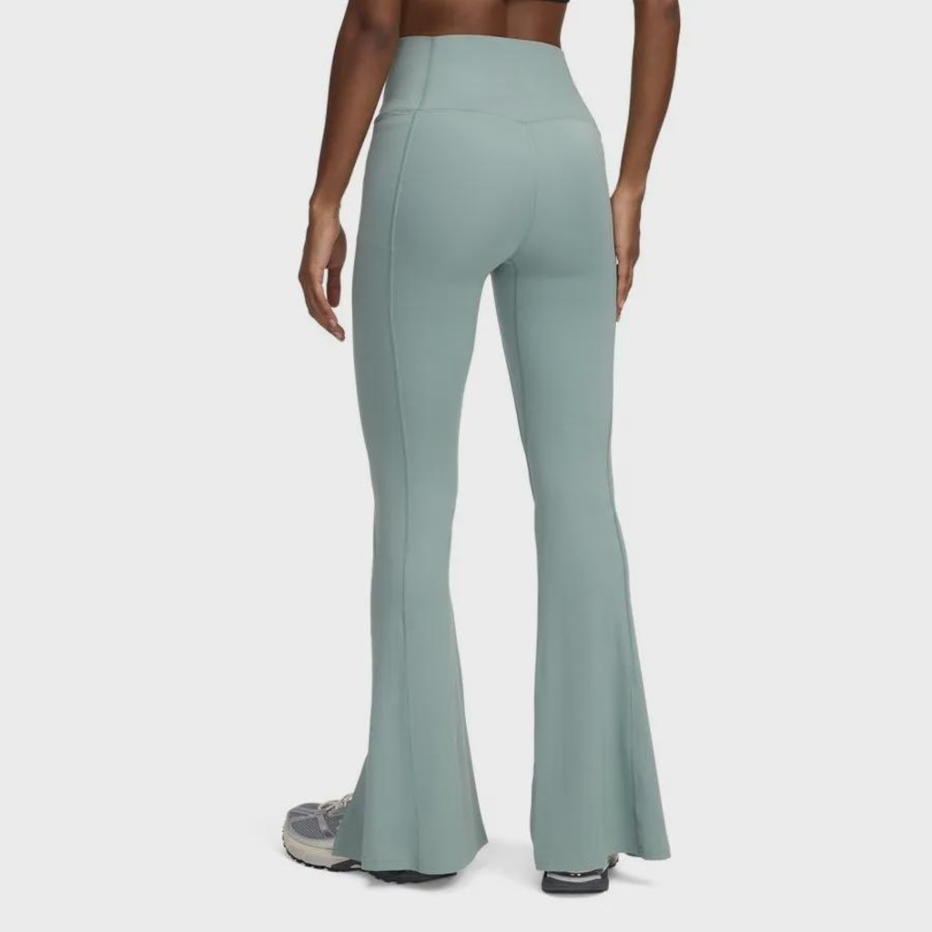 Imagem 2 do produto Calça Flare de Treino Under Armour Meridian Kick - Feminina