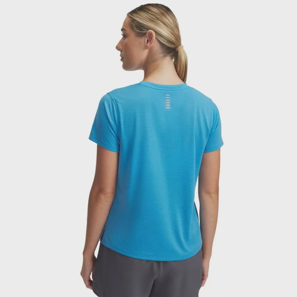 Imagem 2 do produto Camiseta de Corrida Under Armour Launch Feminina