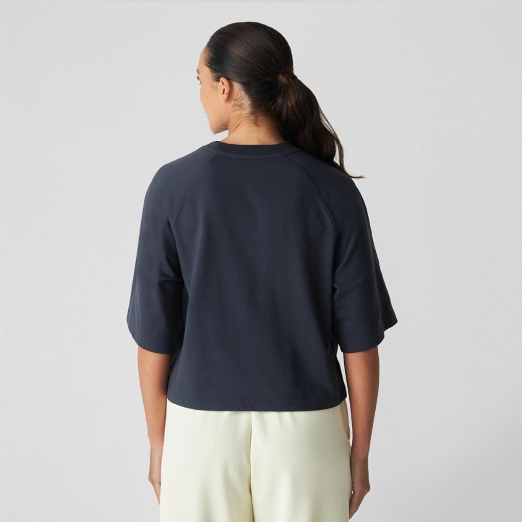 Imagem 4 do produto Camiseta Raglan Oversized New Balance Feminina