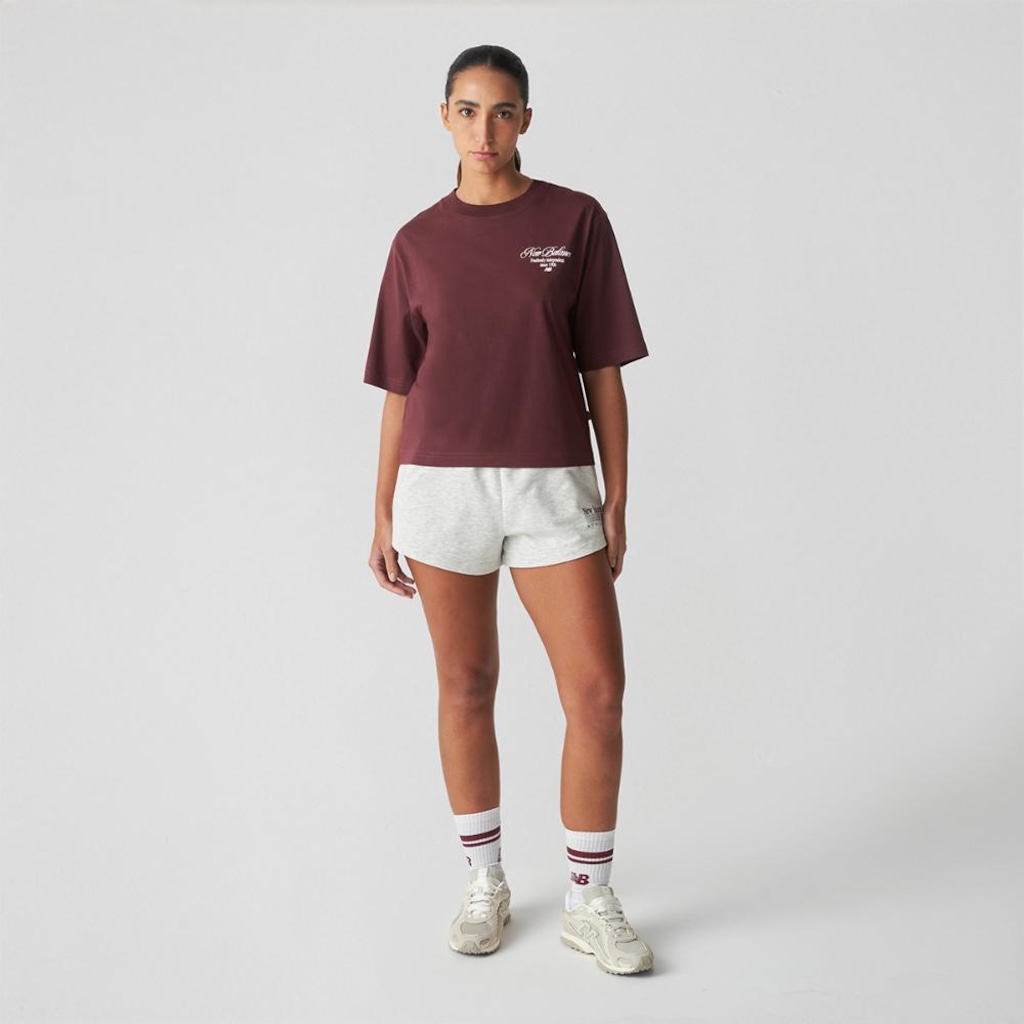 Imagem 4 do produto Camiseta Pressed Flowers New Balance Feminina