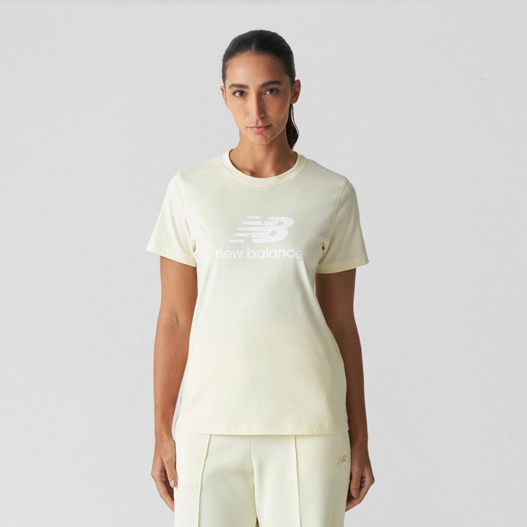 Imagem 1 do produto Camiseta Essentials New Balance Feminina
