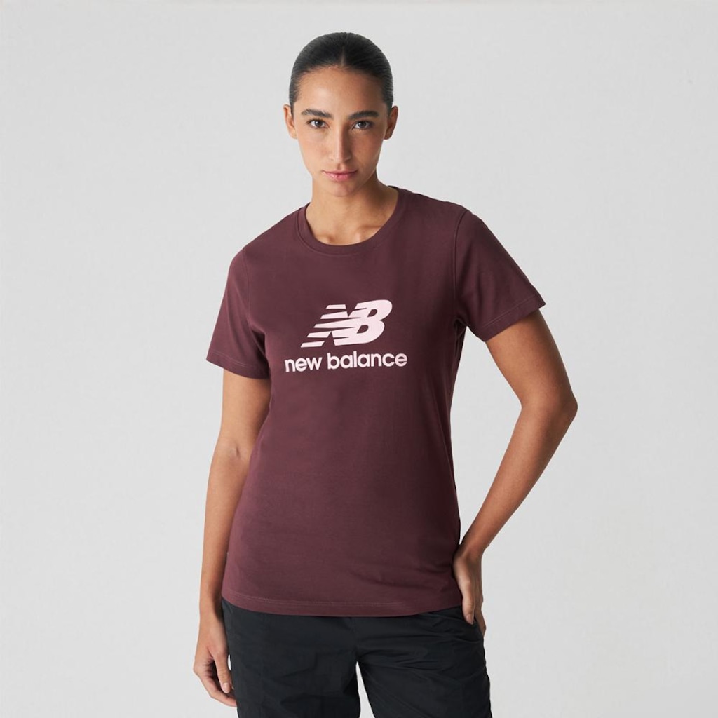 Imagem 1 do produto Camiseta Essentials New Balance Feminina