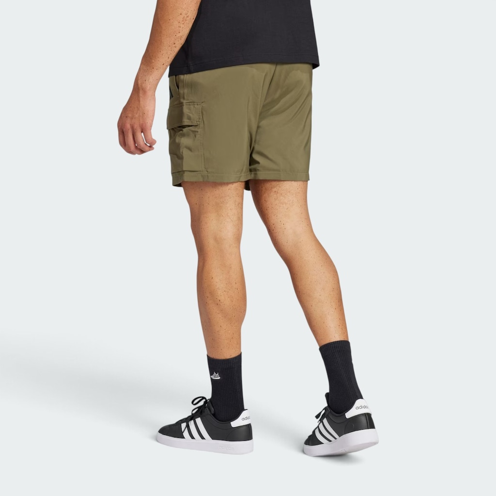 Imagem 2 do produto Shorts Cargo adidas Essentials Chelsea Logo Pequeno Masculino