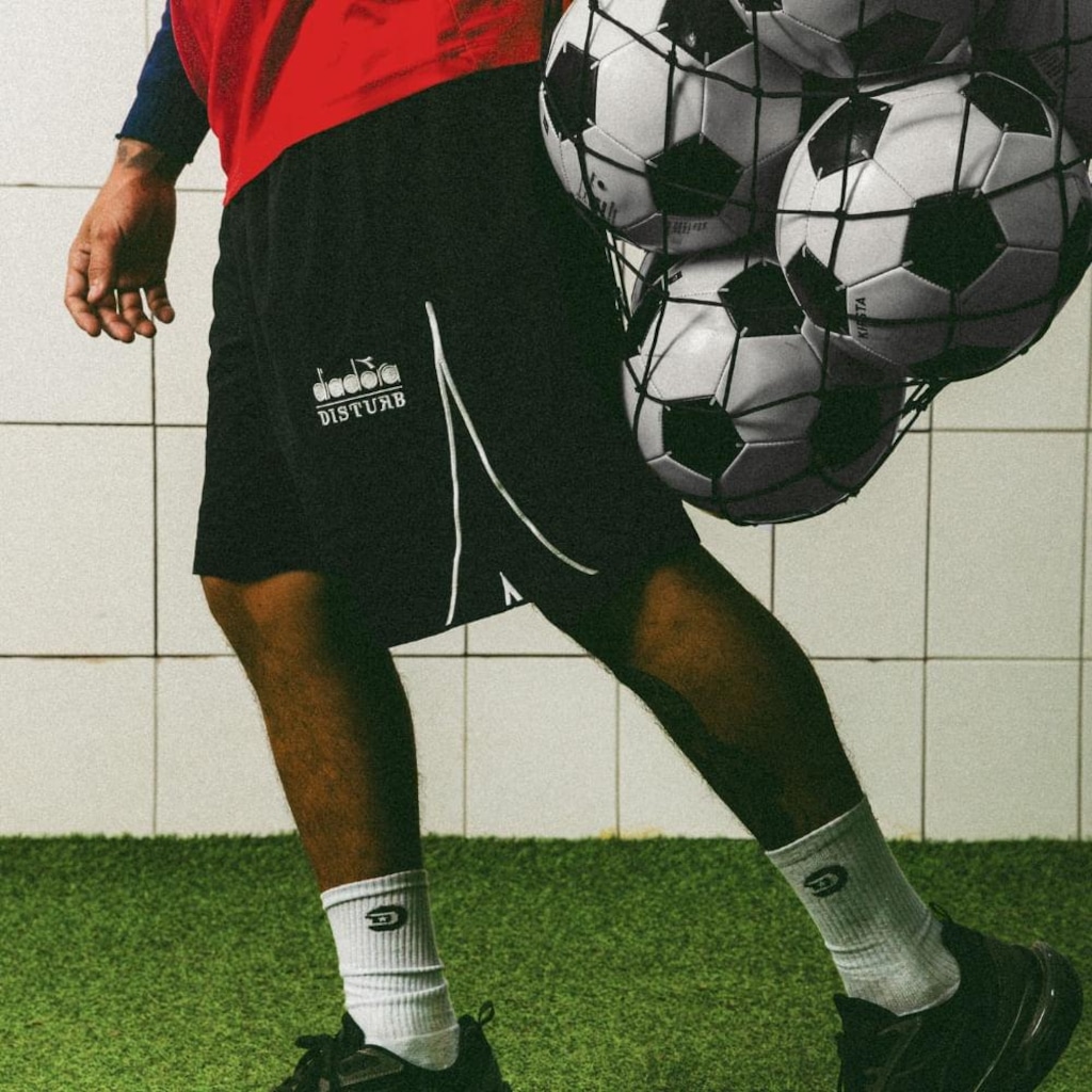 Imagem 5 do produto Short Disturb x Diadora Side Fregio Unissex