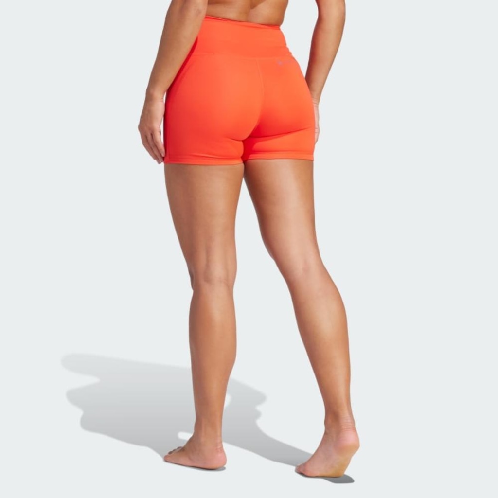 Imagem 3 do produto Short adidas Feminino Yoga Latin Meia Coxa Confortável