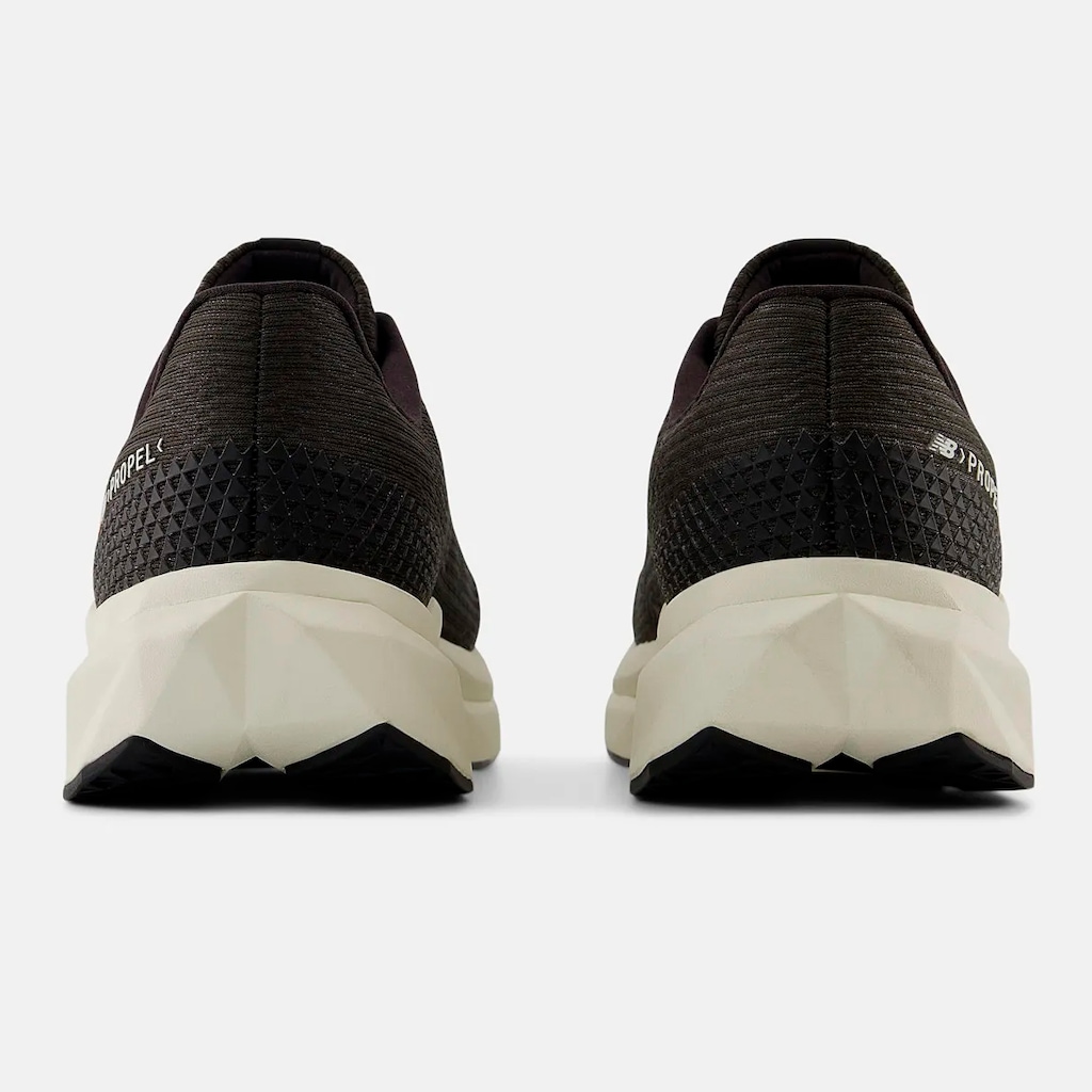 Imagem 4 do produto Tênis Masculino New Balance Fuelcell Propel V5