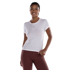 Camiseta Feminina Nike Manga Curta Chill Knit