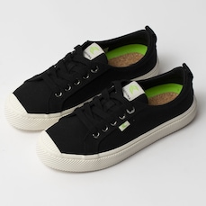 Tênis Cariuma Oca Low Black Canvas