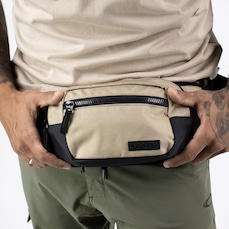 Pochete Oakley Transit Belt Bag - 2 Litros