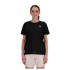 Camiseta New Balance Essentials - Feminina