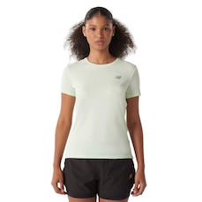 Camiseta New Balance Essentials - Feminina