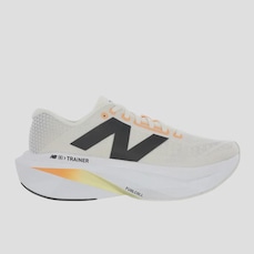 Tênis New Balance Supercomp Trainer V3 - Feminino