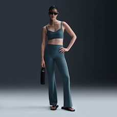 Calça Legging Nike Zenvy Flare - Feminina