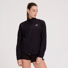 Jaqueta New Balance Corta Vento Sport Essentials - Feminino