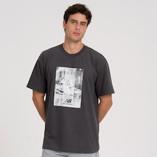Camiseta New Balance Grapchic The System - Masculina