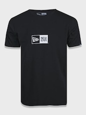 Camiseta New Era Logo Box - Masculina