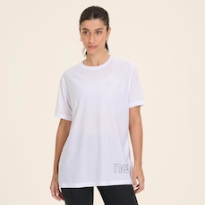 Camiseta New Balance Sport Essentials Graphic Feminina