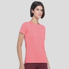 Camiseta New Balance Sport Essentials - Feminina