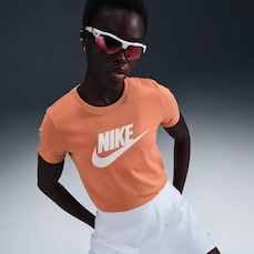 Camiseta Nike Sportswear Essentials - Feminina