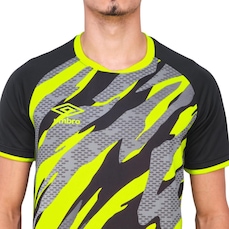 Camiseta Umbro Artillery - Masculina