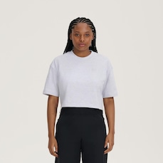 Camiseta New Balance Cropped Small Logo - Feminina
