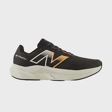Tênis Masculino New Balance Fuelcell Propel V5