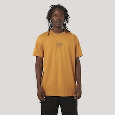 Camiseta Regular MCD Travis Bomb Receba Masculino