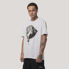 Camiseta Regular MCD Santa Gótica Masculino