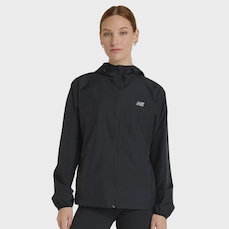 Jaqueta New Balance Sport Essentials Feminina