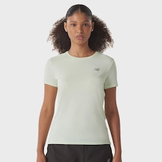 Camiseta New Balance Sport Essentials Feminina