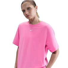 Camiseta Nike Sportswear Feminina